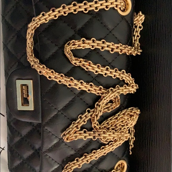 Channel 2.55 calfskin flap bag size medium. - Picture 3 of 8